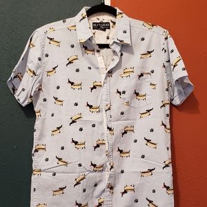 Short sleeve button down